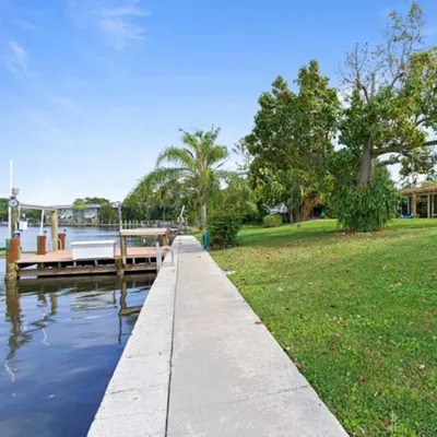 Rental Lake Park accommodation in FL near 33404